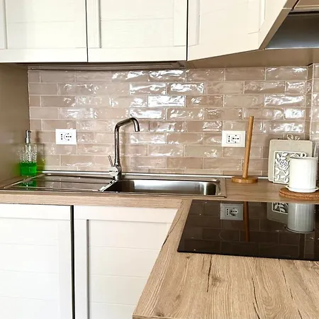 P017 - Porto Recanati, Nuovo Attico Bilocale A 30mt Dal Mare アパート